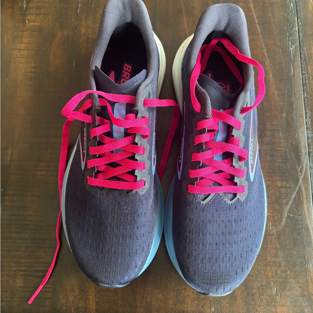 Brooks Women's Hyperion Neutral Running Shoes